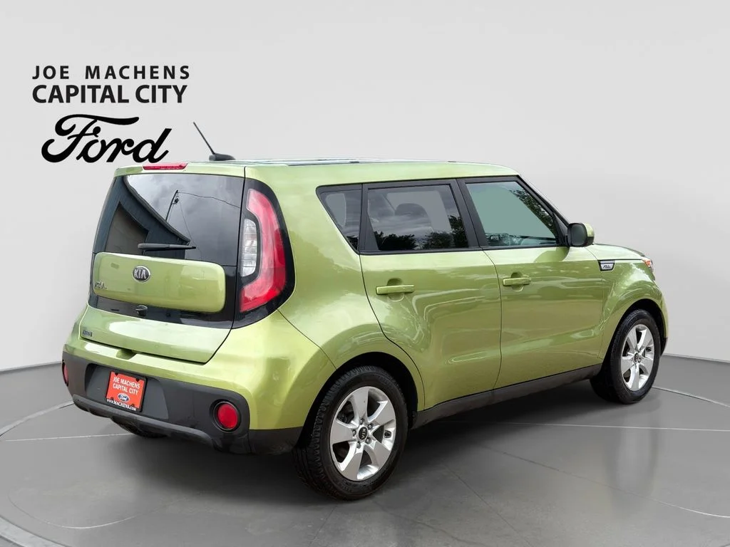 Used 2019 Alien II Kia Base image 5