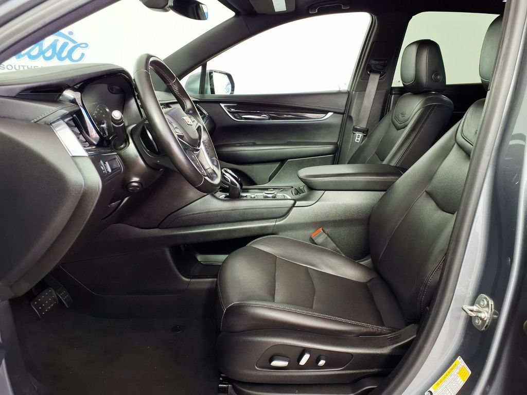 Used 2021 SATIN STEEL METALLIC Cadillac FWD Premium Luxury image 7