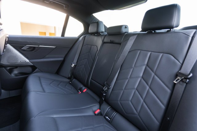 Certified Used 2024 Oxide Grey Met BMW eDrive40 image 33