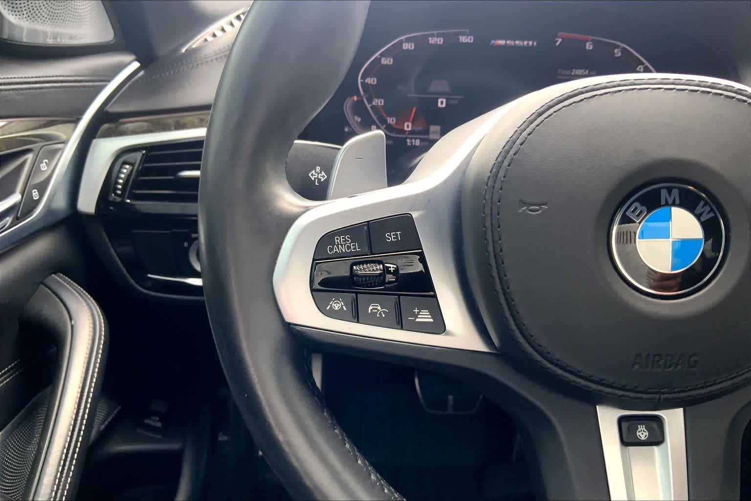 Used 2020 Alpine White BMW M550i xDrive image 23