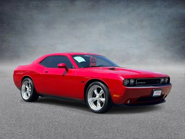Used 2012 Red Dodge R/T image 1