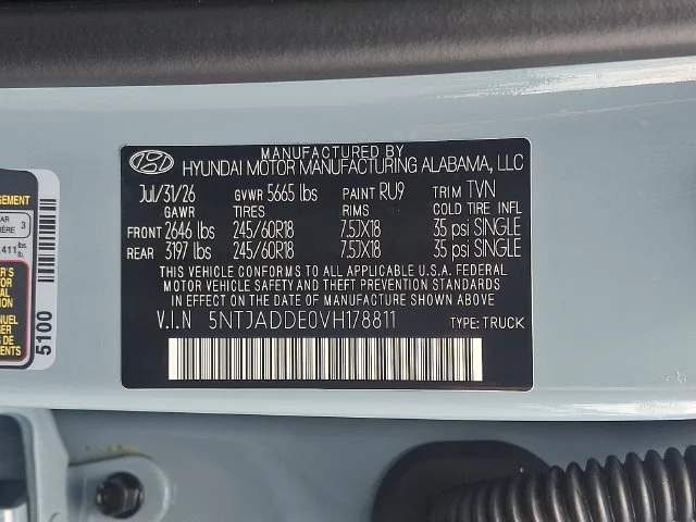 New 2027 Blue Hyundai SE image 19