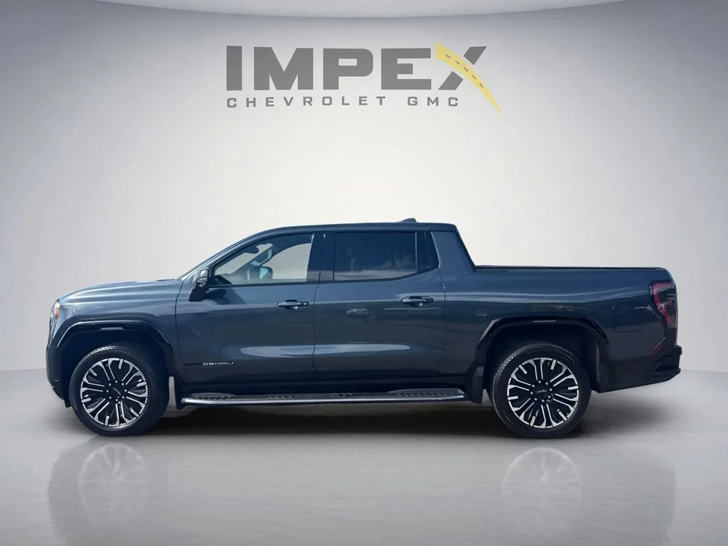 Used 2026 Deep Ocean Metallic GMC Denali Extended Range image 2
