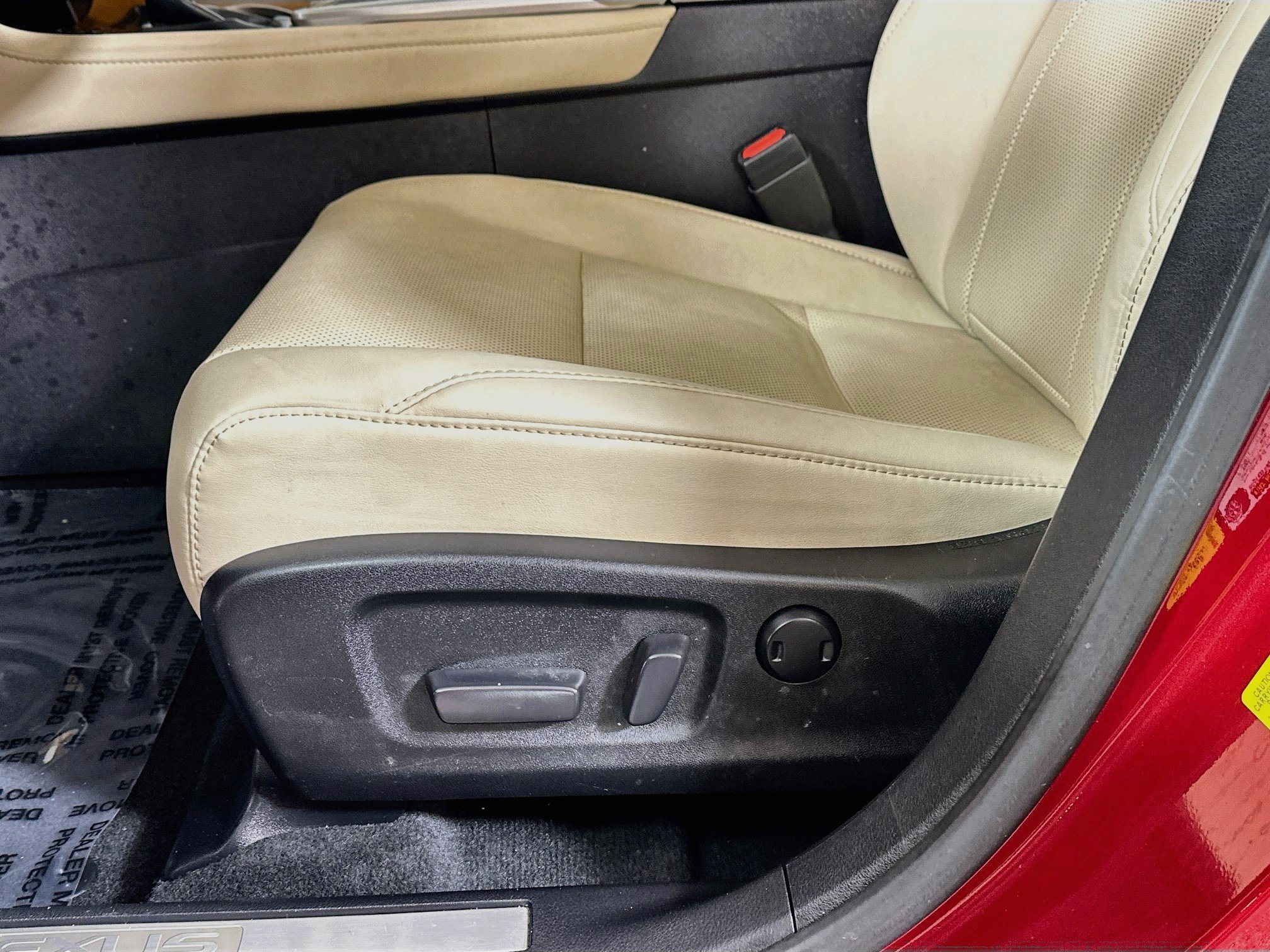 Certified Used 2022 MATADOR RED MICA Lexus 350 image 18