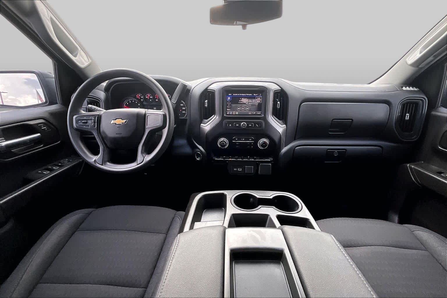 Used 2023 BLACK Chevrolet Custom image 15