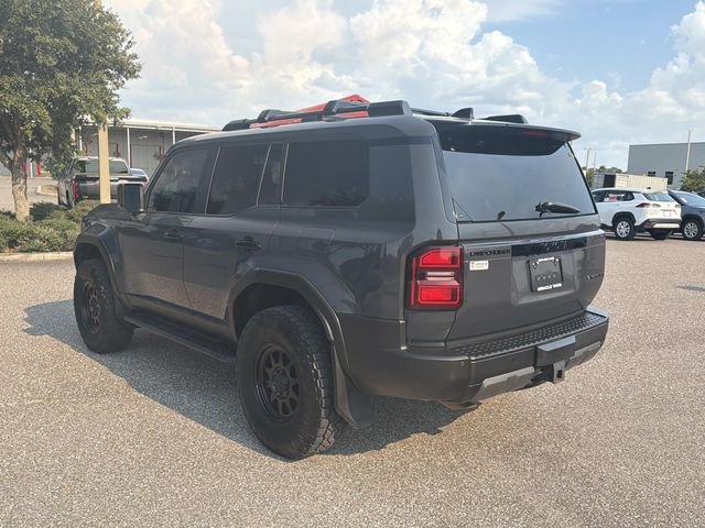 Used 2025  Toyota Base image 6