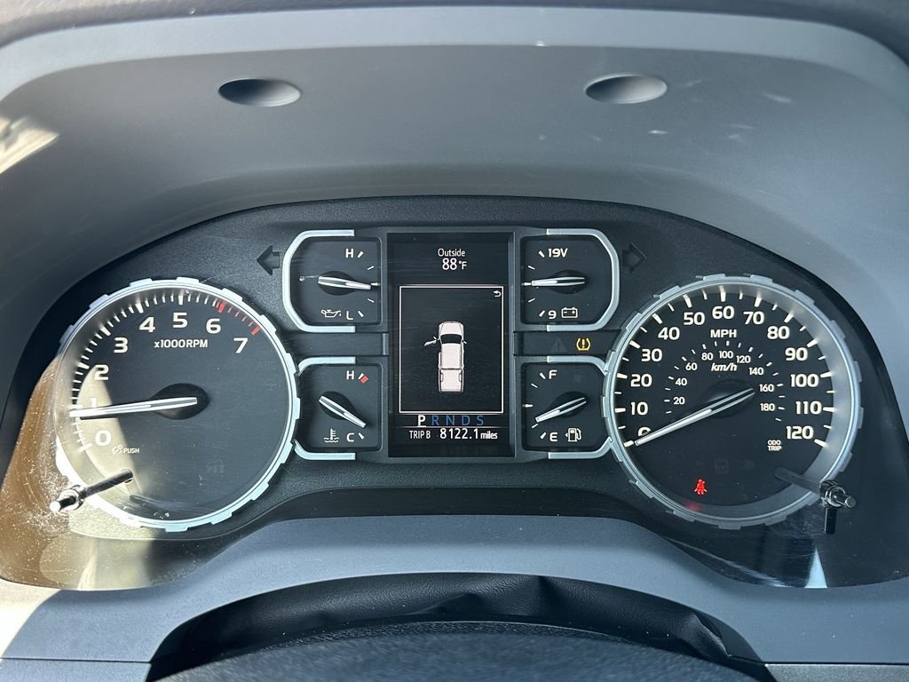 Used 2020 Black Toyota SR5 image 34