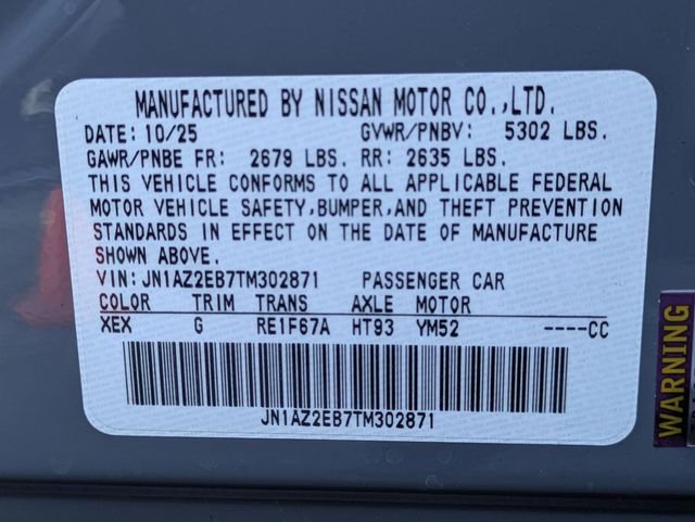 New 2026 Boulder Gray Pearl / Super Black Two-tone Nissan Platinum+ image 31