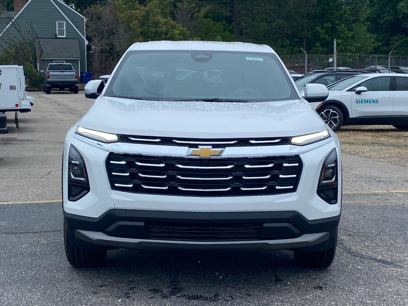 2026 Chevrolet Equinox LT - Photo 6