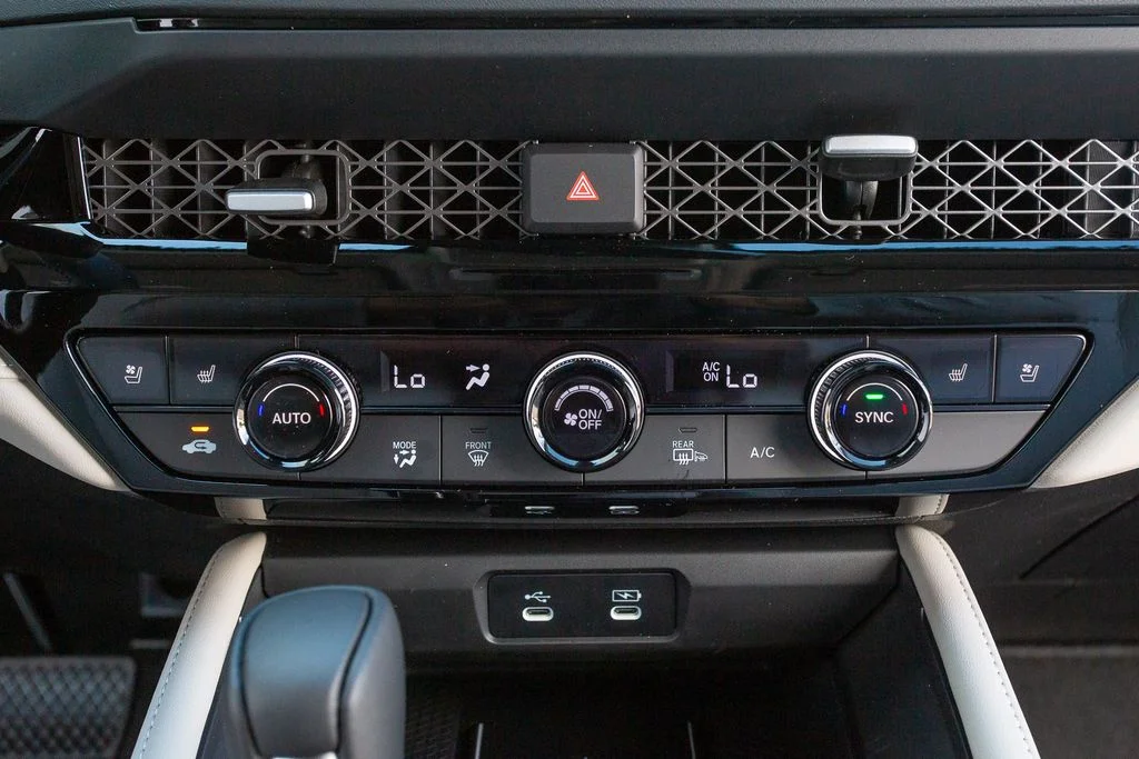 New 2026 Platinum White Pearl Honda Touring image 19