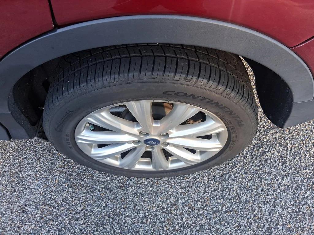 Used 2018 Red Ford Titanium image 7