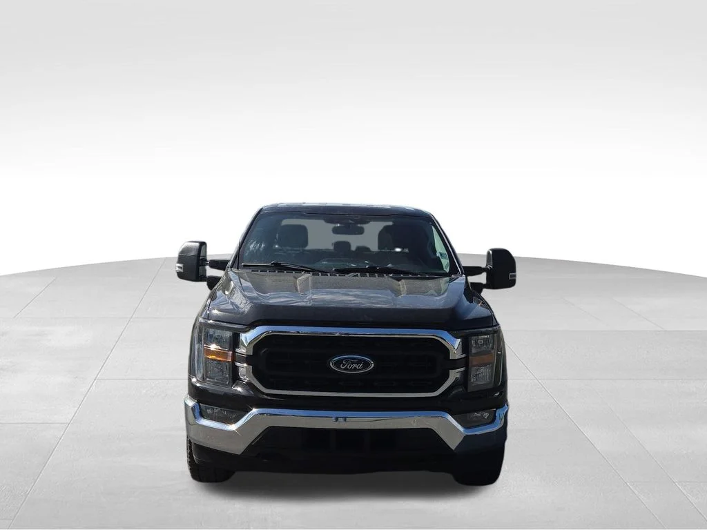 Used 2023 Black Ford XLT image 23