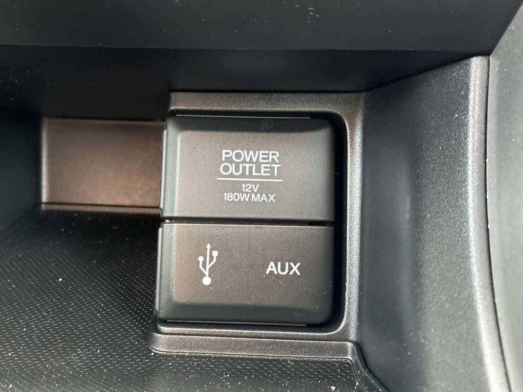 Used 2015  Honda EX-L image 30