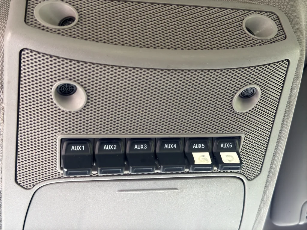 Used 2019 Oxford White Ford XL image 34