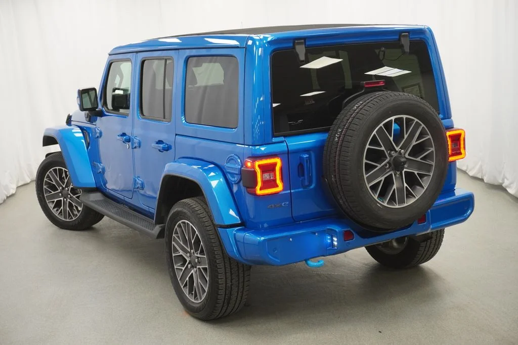 Used 2023 Blue Jeep High Altitude 4xe image 12