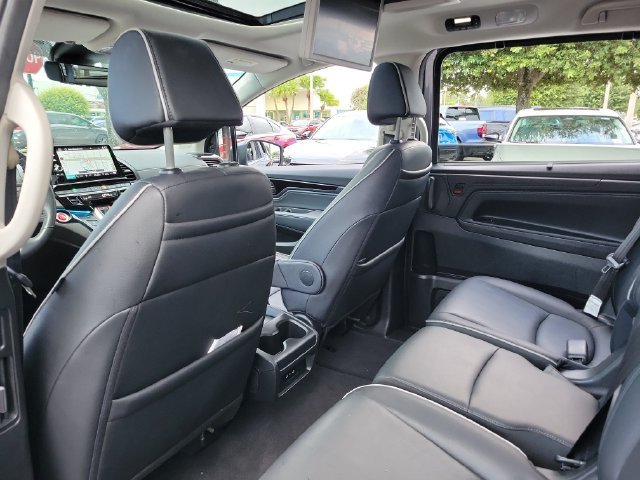 2025 Honda Odyssey Touring - Photo 10