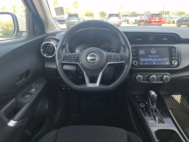 Used 2024 Gray Nissan SV image 13