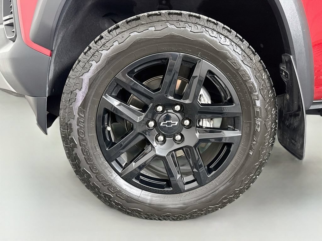 Used 2025 Radiant Red Tintcoat Chevrolet Trail Boss image 29