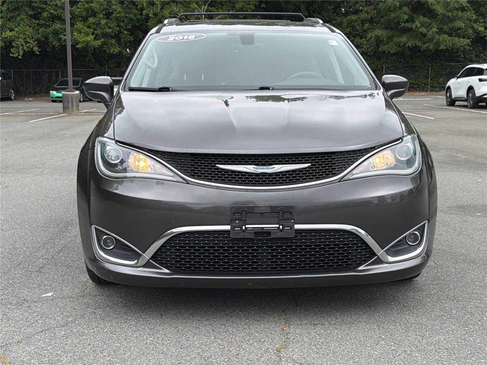 Used 2018 Granite Crystal Metallic Clearcoat Chrysler Touring L Plus image 34