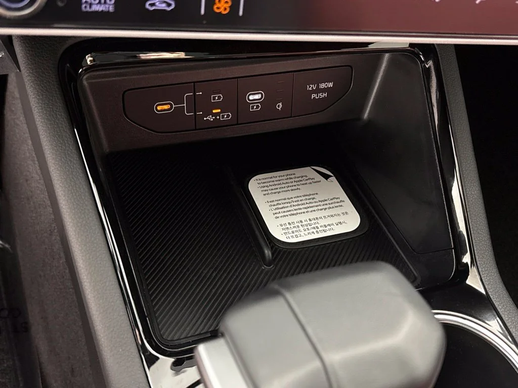 New 2027 Aurora Black Pearl Kia GT-Line image 38