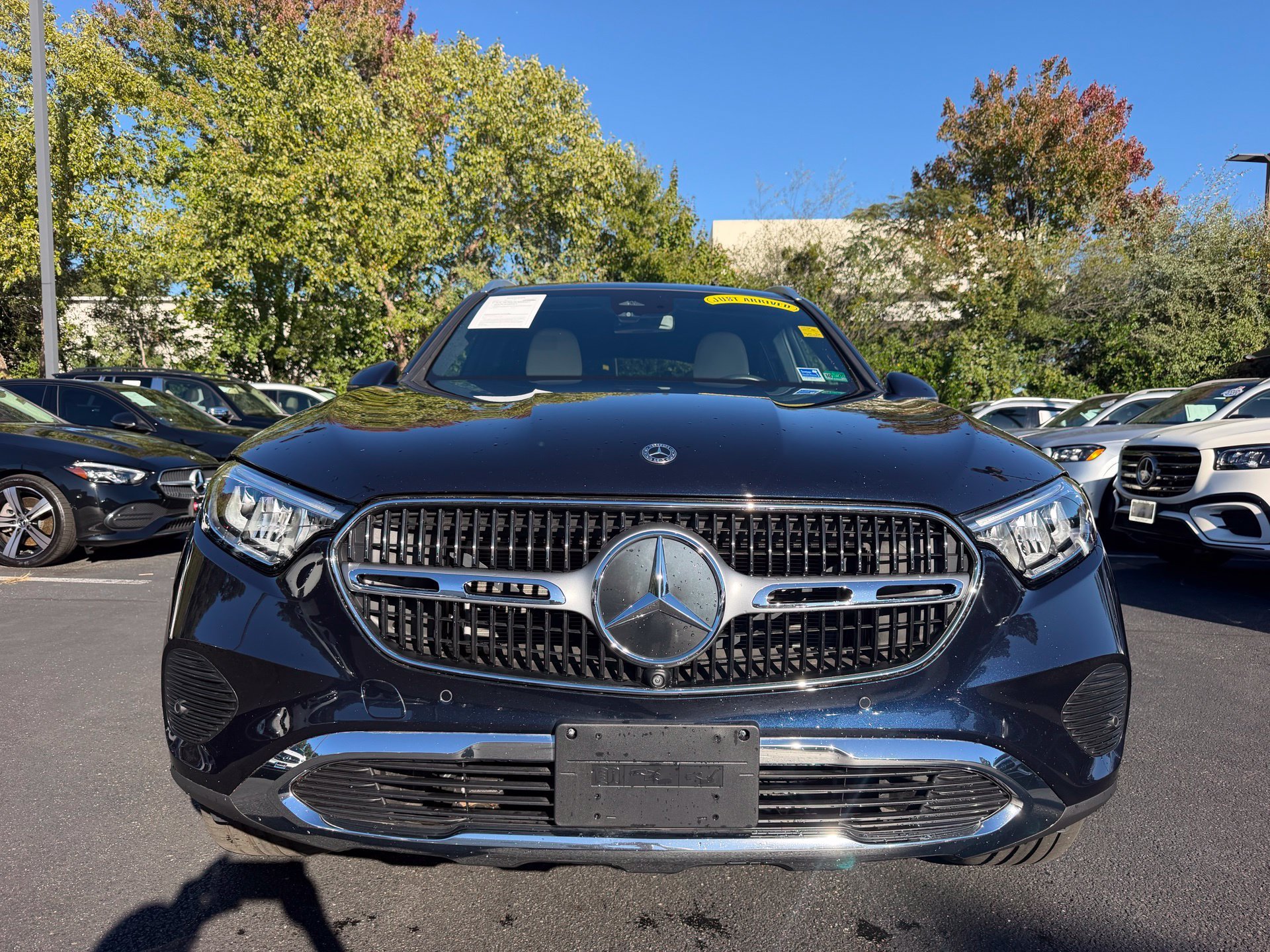 Used 2023 Blue Mercedes-Benz GLC 300 image 2