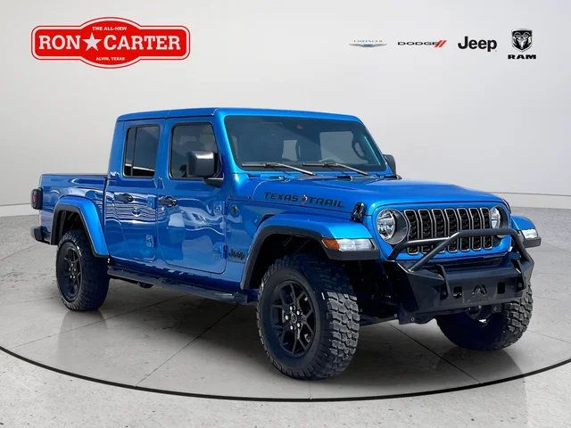 Pre-Owned 2025 Jeep Gladiator Texas Trail