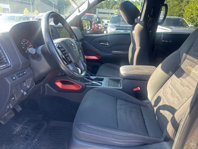 Used 2022  Nissan PRO-4X image 10
