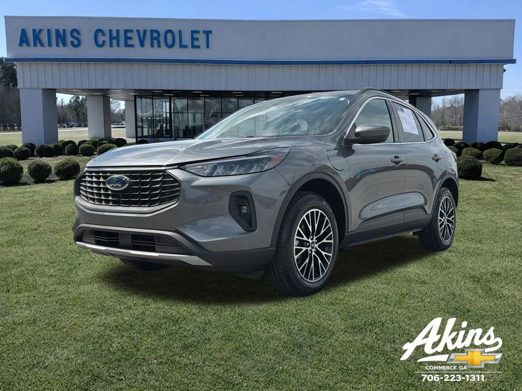 2025 Ford Escape Plug-in hybrid PHEV