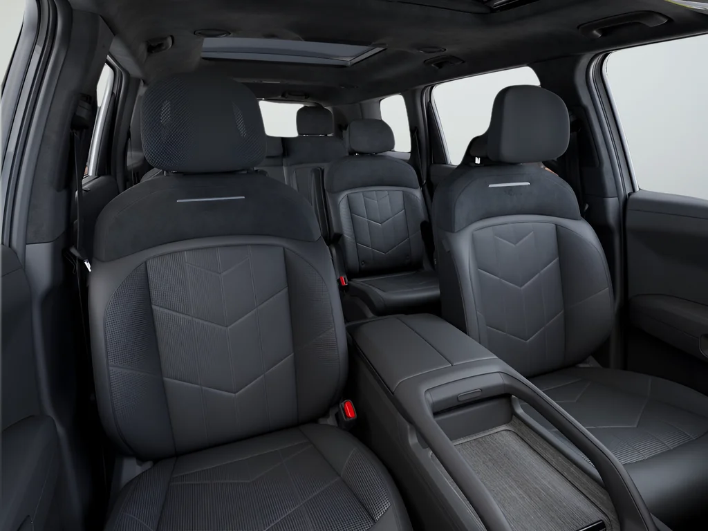 New 2027 White Kia X-Line SX Prestige image 15