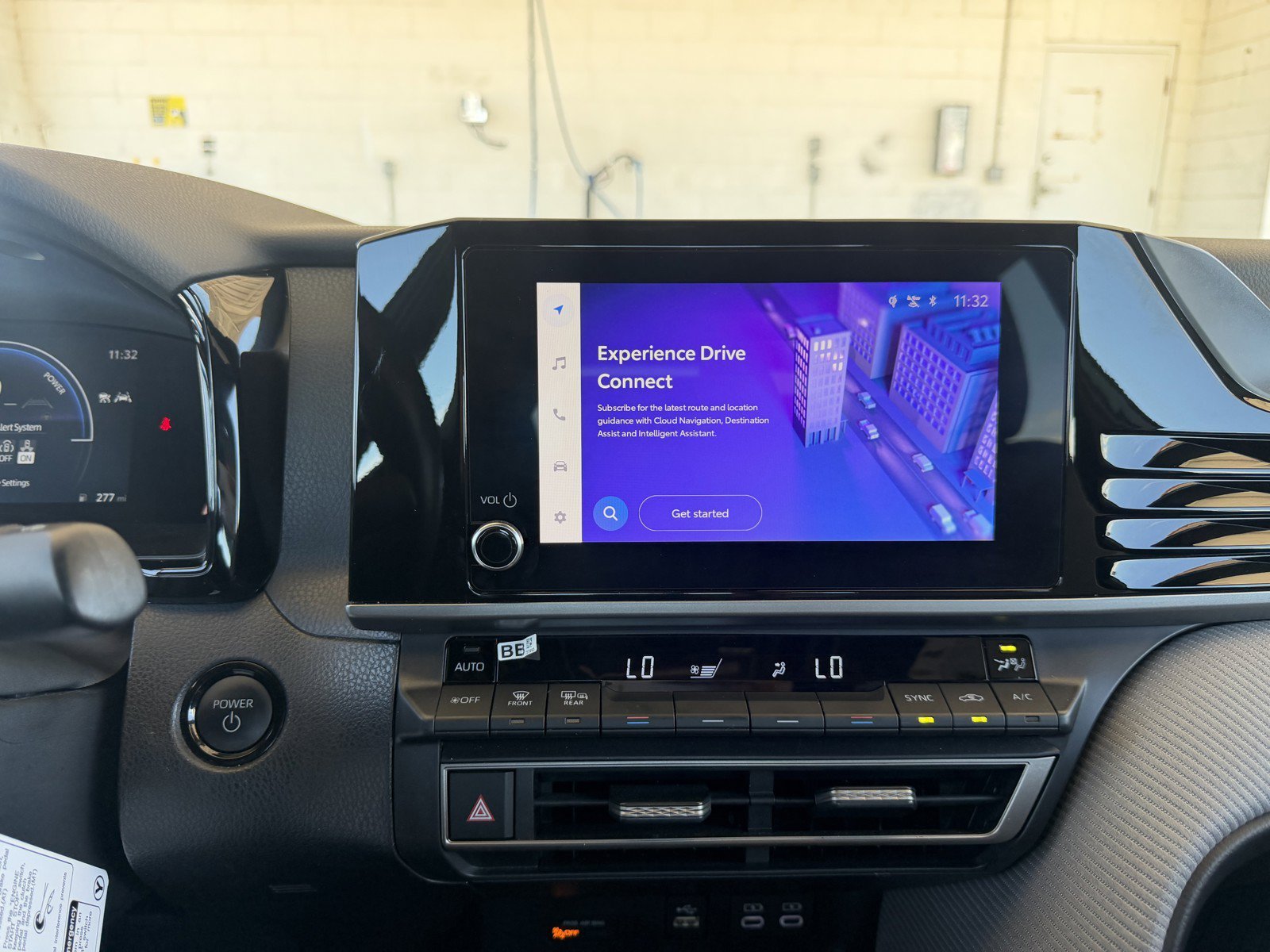 Used 2025 Ocean Gem Toyota SE image 11