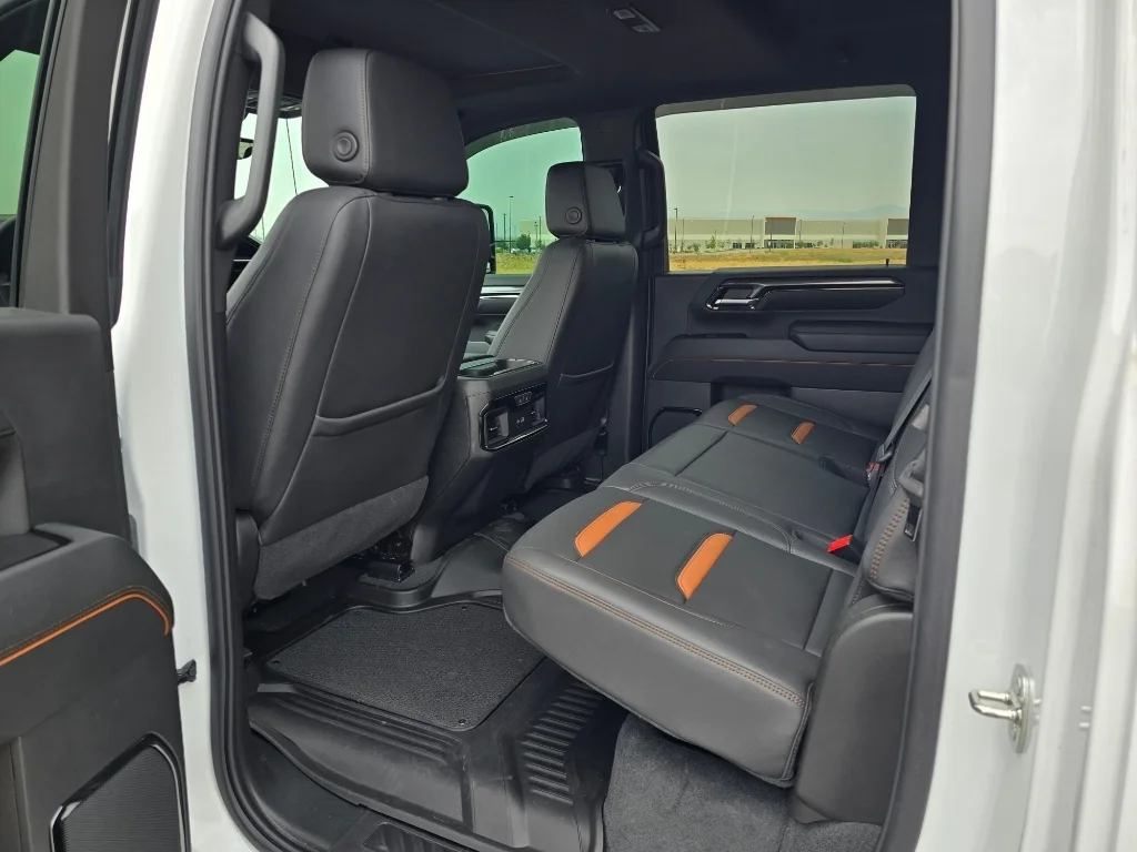 Used 2024 Summit White GMC AT4 image 14