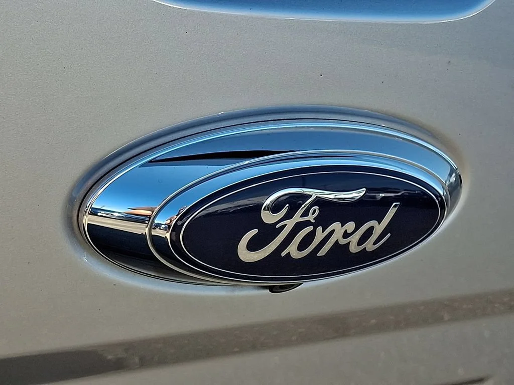 Used 2020 Iconic Silver Met Ford XL image 32