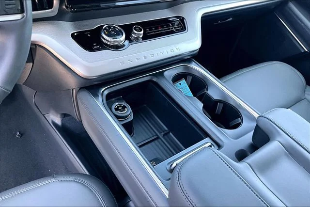 New 2027 Black Ford Active image 7
