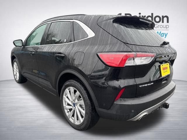 Used 2022 Black Metallic Ford Titanium image 5