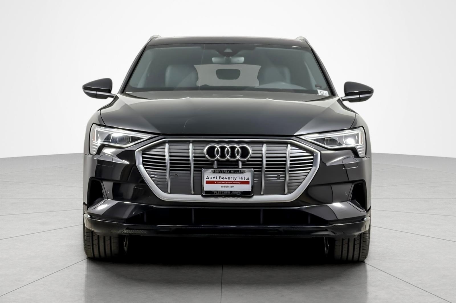 Used 2022 Brilliant Black Audi Premium quattro image 8