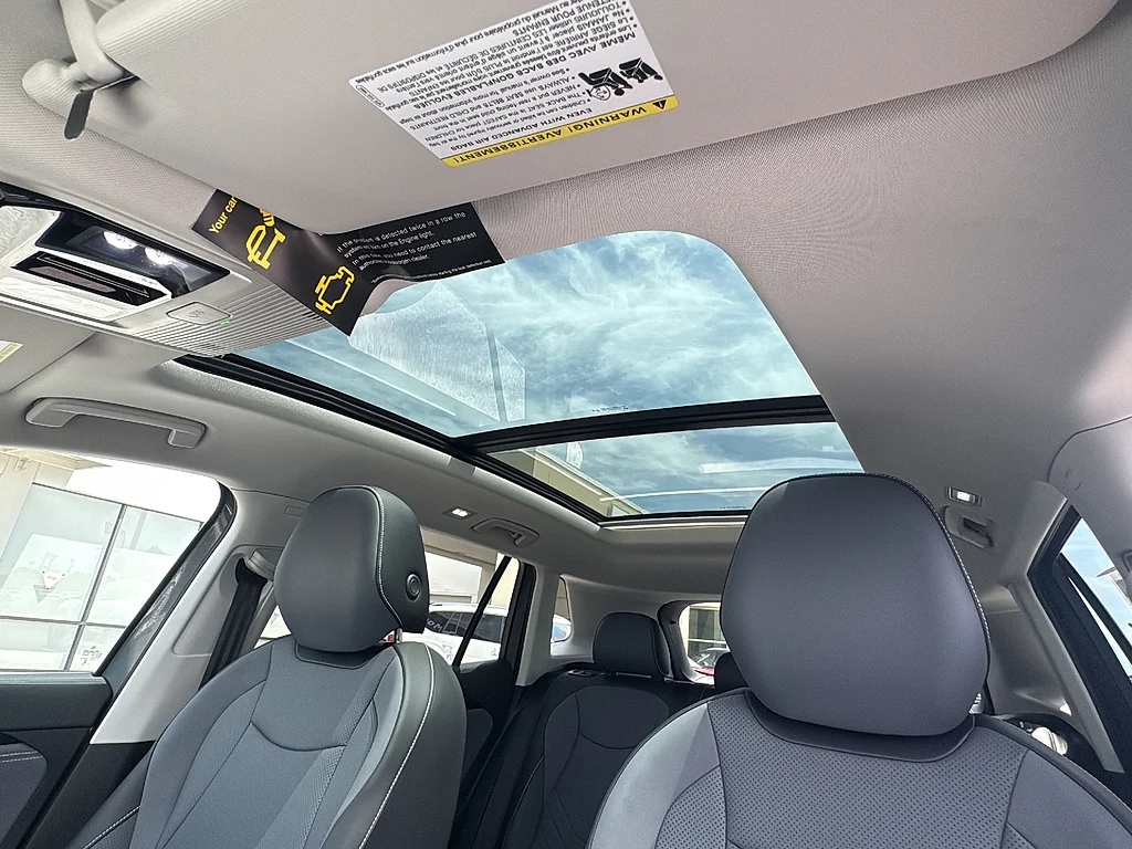 New 2026 Platinum Gray Metallic Volkswagen SE FWD image 30