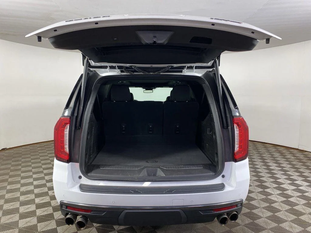 Used 2023 Summit White GMC 4WD AT4 image 23