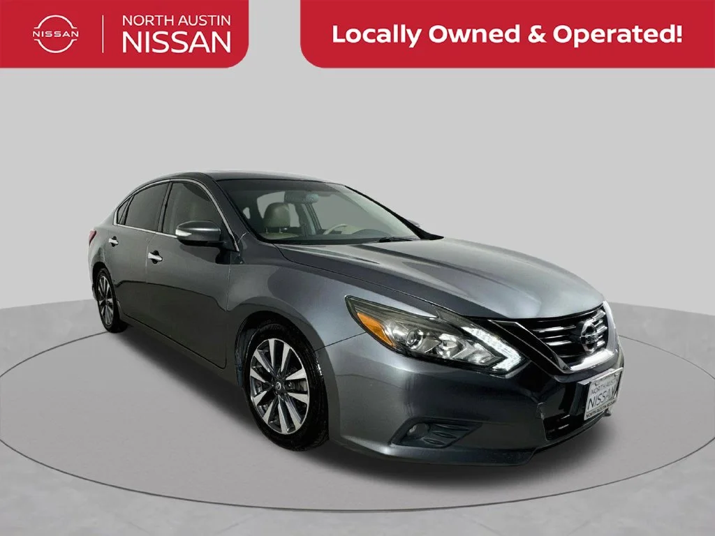 Used 2017 Gray Nissan 2.5 SL image 1
