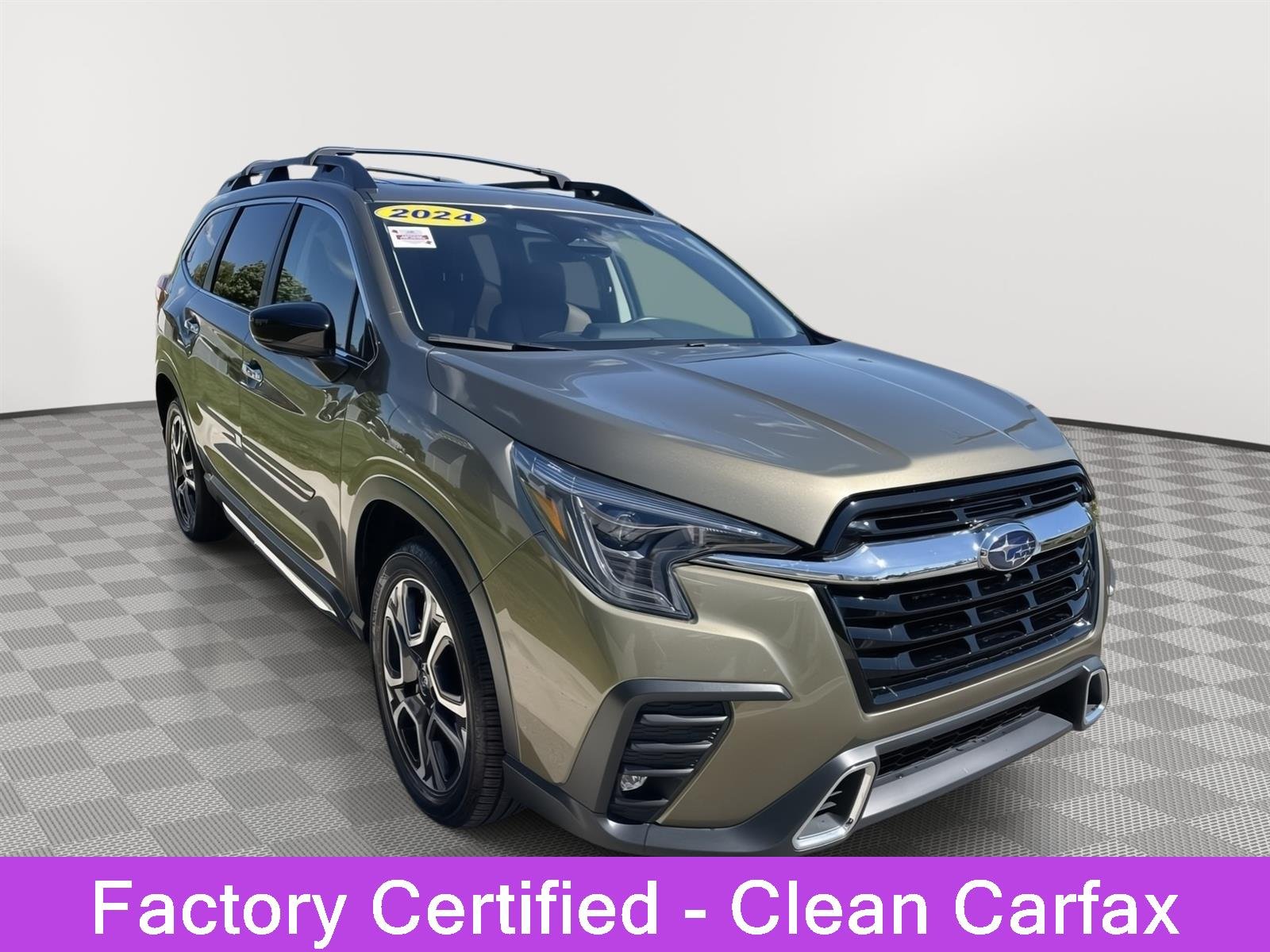 2024 Subaru Ascent Touring's photo