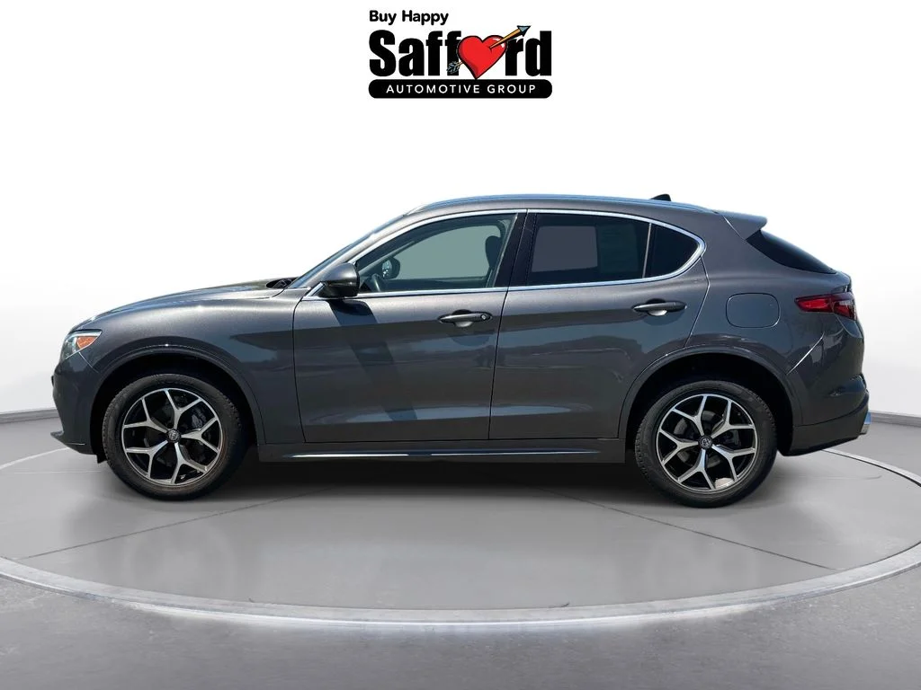 Used 2021 Gray Alfa Romeo Ti image 5