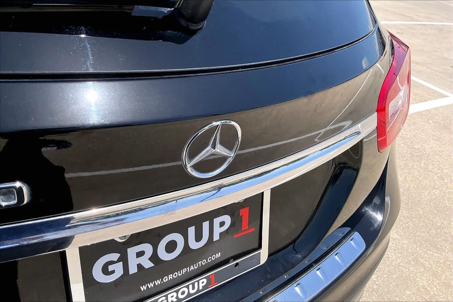 Used 2018 Night Black Mercedes-Benz GLA 250 image 10