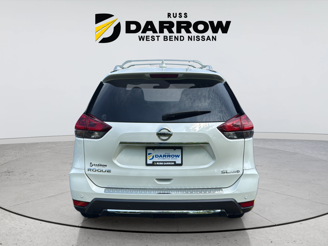 Used 2019 White Nissan SL image 4