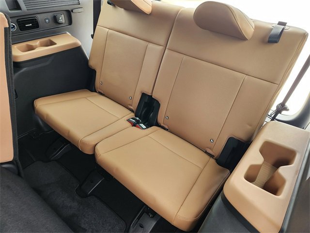 car-gallery-32
