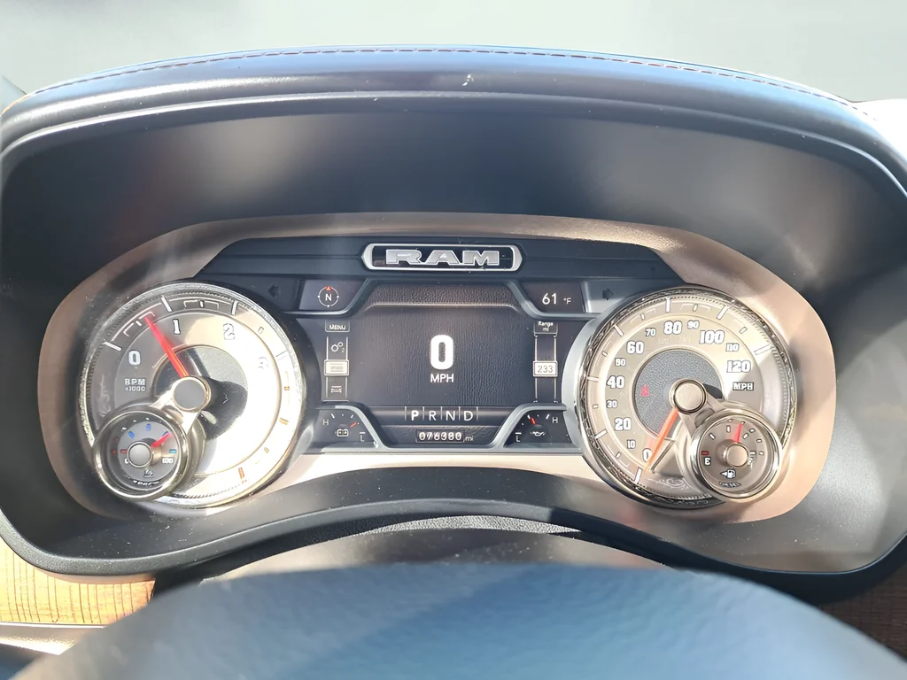 Used 2019 Gray Ram Laramie Longhorn image 19