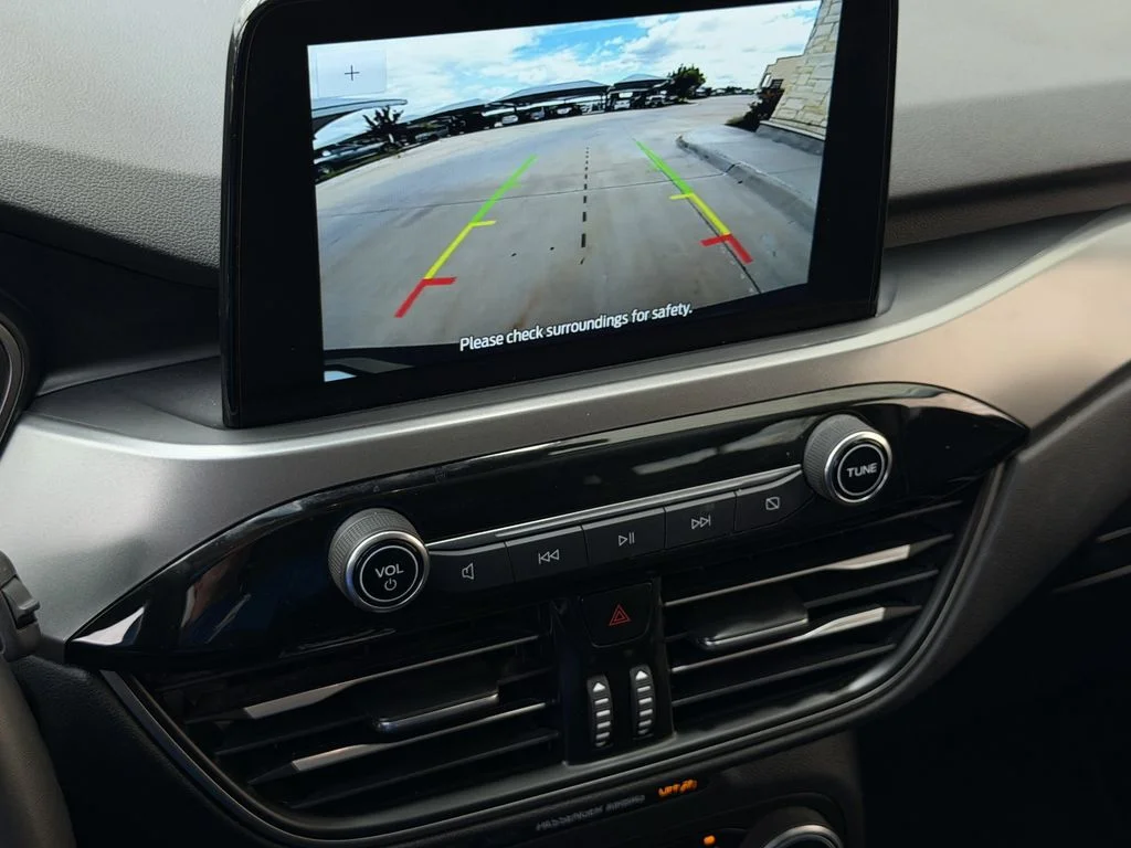 Used 2024 Silver Ford Active image 18