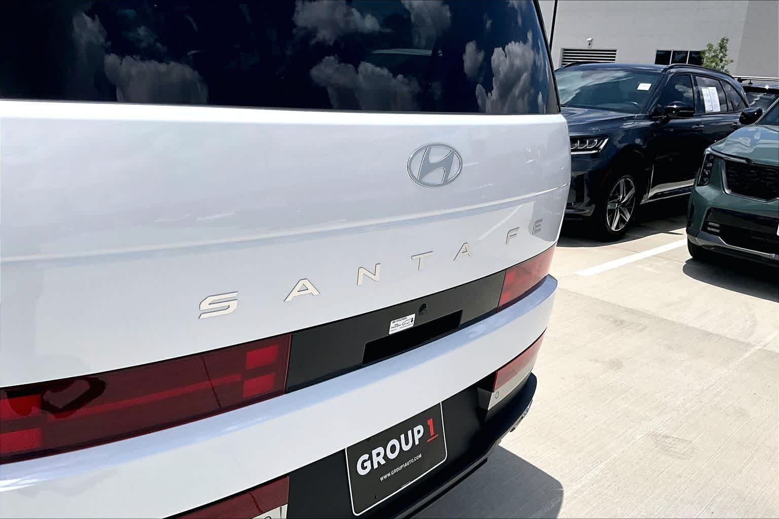 Used 2024 Serenity White Hyundai Limited image 26