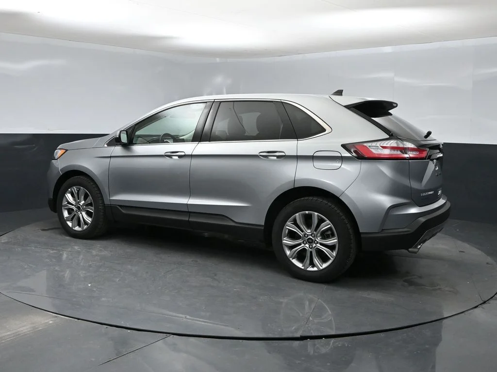 2024 Ford Edge Titanium - Photo 5