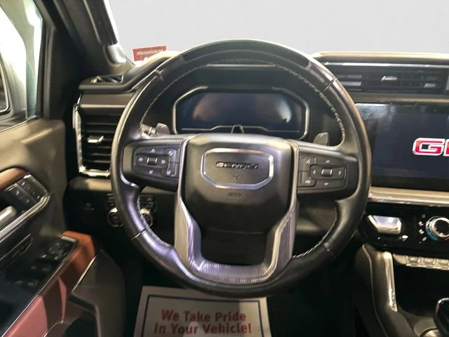 Used 2025 White GMC Denali Ultimate image 13