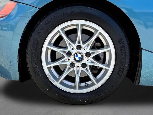 Used 2004 Blue BMW 2.5i image 31