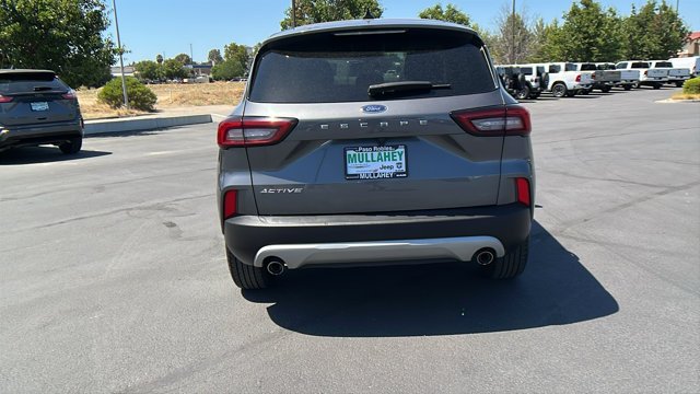 Used 2024 Gray Ford Active image 4